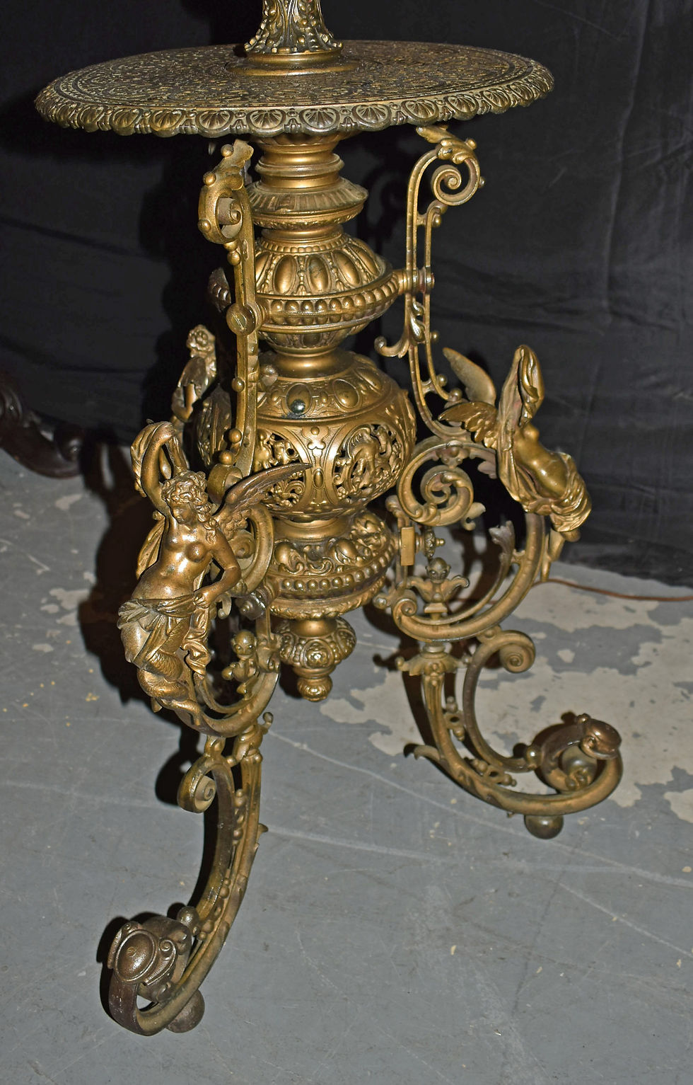 Thumbnail: Figural Winged Ladies Bronze Floor Lamp