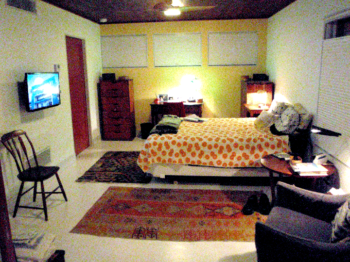 COUNTRY HOUSE -Bedroom/night