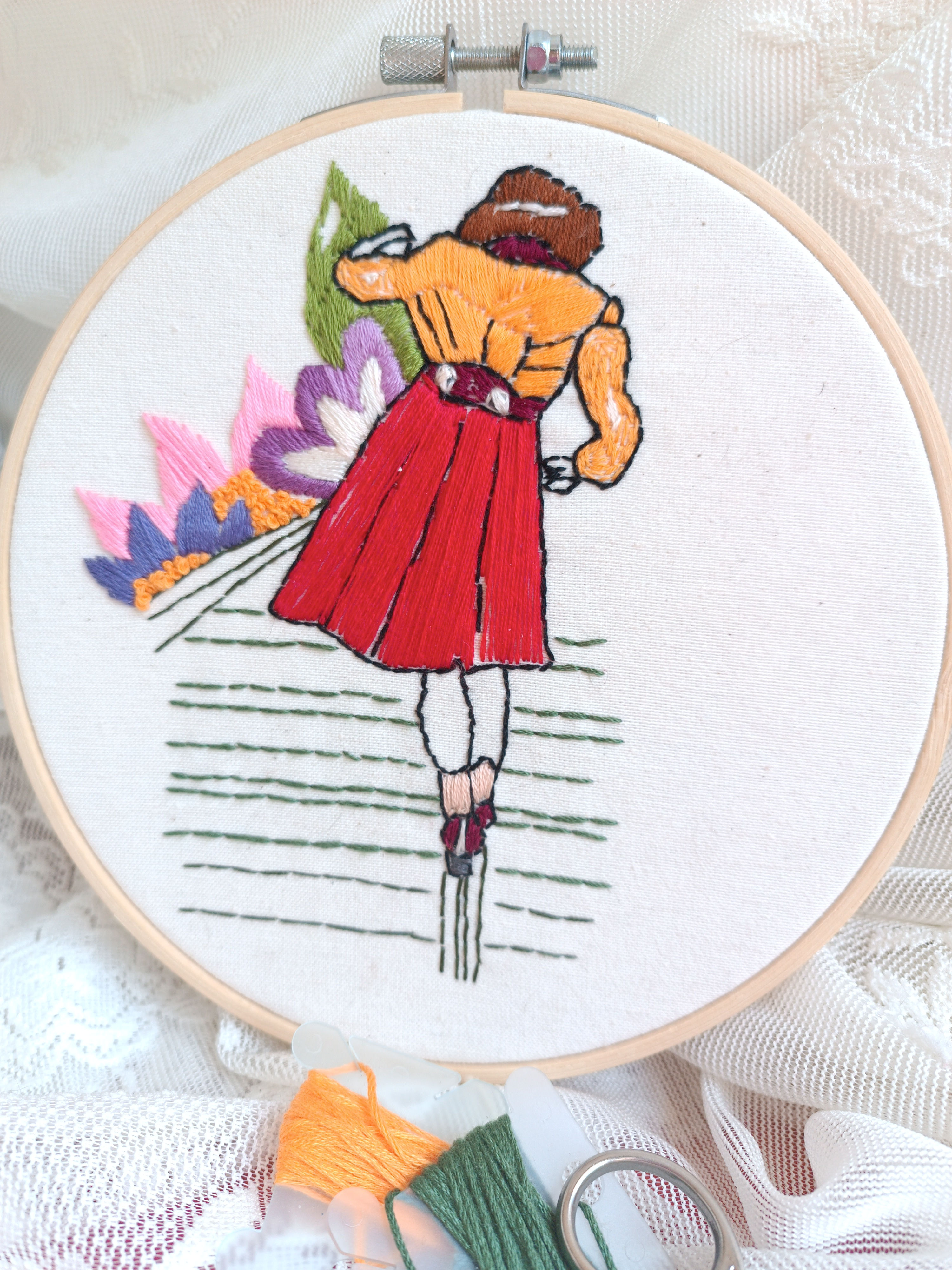 מאוזנת (?) balanced