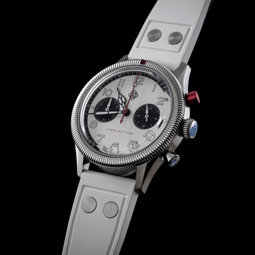コウダイ Ixdao white panda aviator 39 mm chronograph | IXDAO WATCH CO