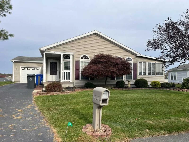 PERRYS LAKE HOMES FOR SALE Davis Enterprises