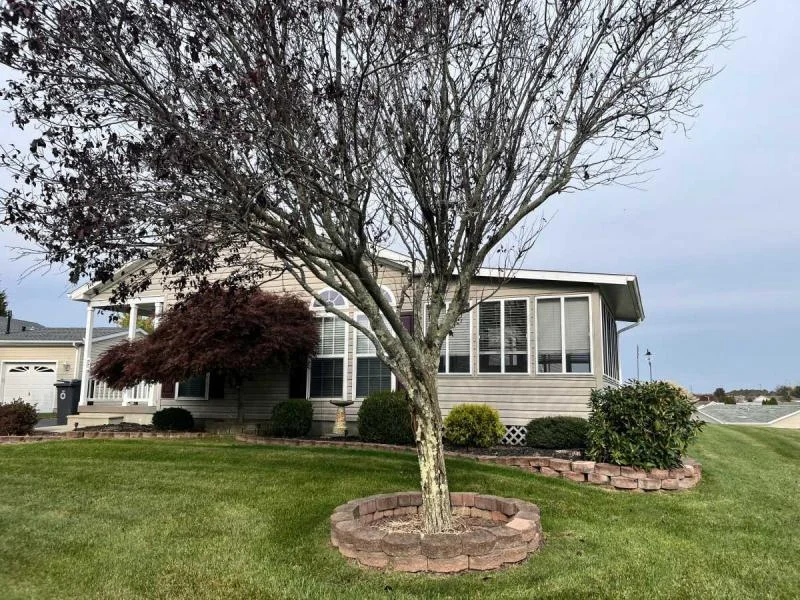 PERRYS LAKE HOMES FOR SALE Davis Enterprises