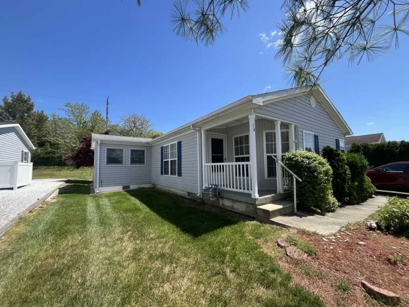 PERRYS LAKE HOMES FOR SALE Davis Enterprises