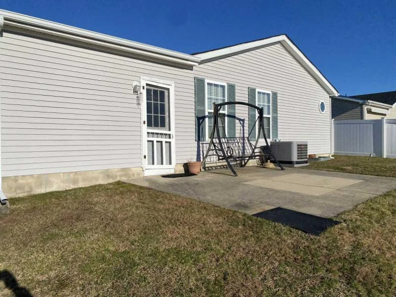 PERRYS LAKE HOMES FOR SALE Davis Enterprises