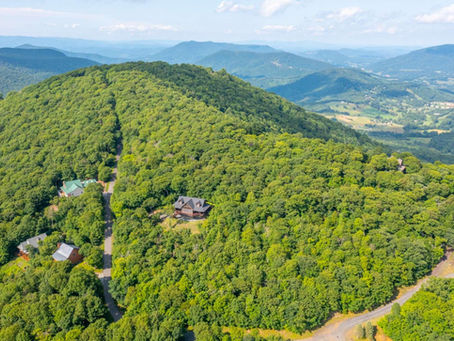 City Water vs. Well Water: Which Is Better in Western North Carolina?