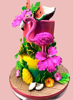 raque cake 2_edited_edited_edited_edited.jpg