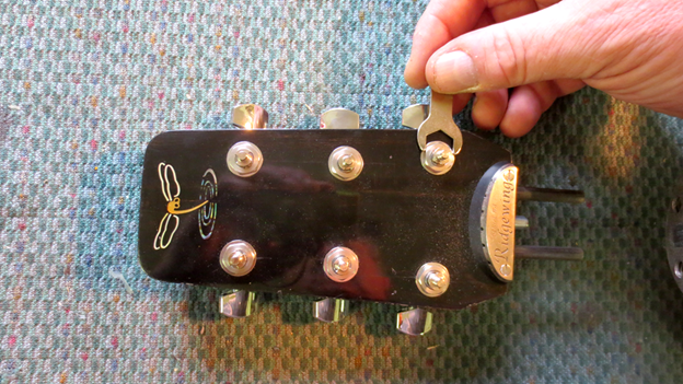 Installing a Tronical tuner on a Ridgewing headstock