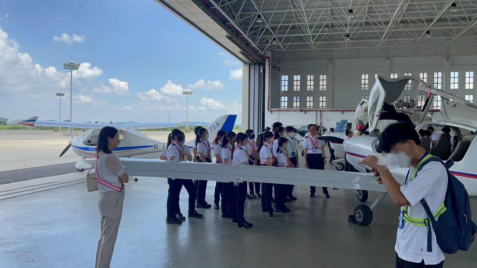 香港航天青年大使計劃航空考察團