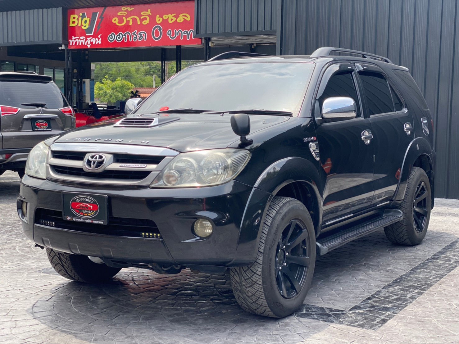 TOYOTA FORTUNER