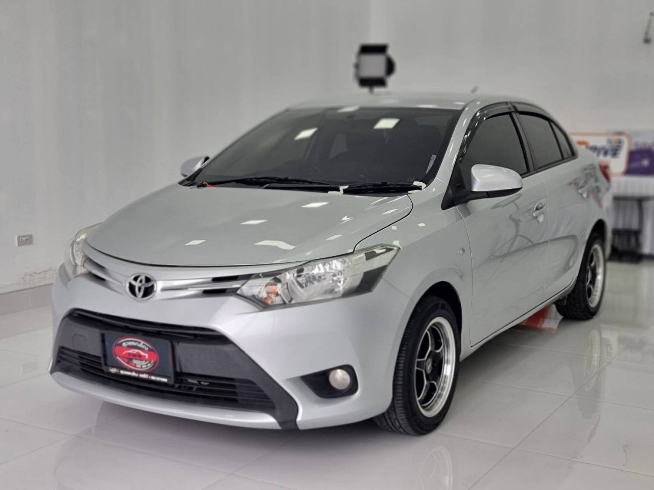 TOYOTA VOIS  1.5 J AT
