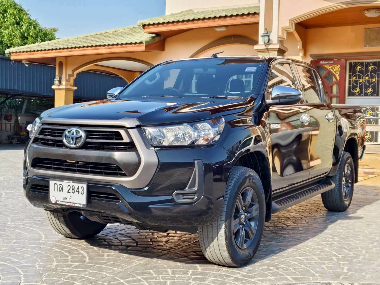 Toyota Hilux Revo Double Cab 2.4 Entry Prerunner 2020 MT