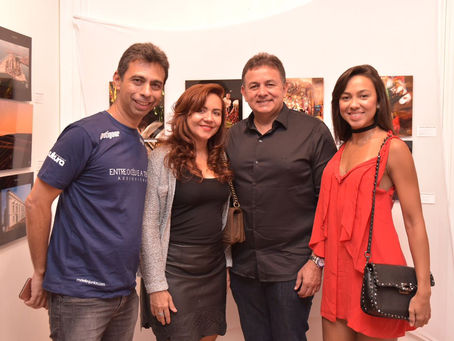 NOITE DE AUTÓGRAFOS DE MEIRELES JR. NA AMEI