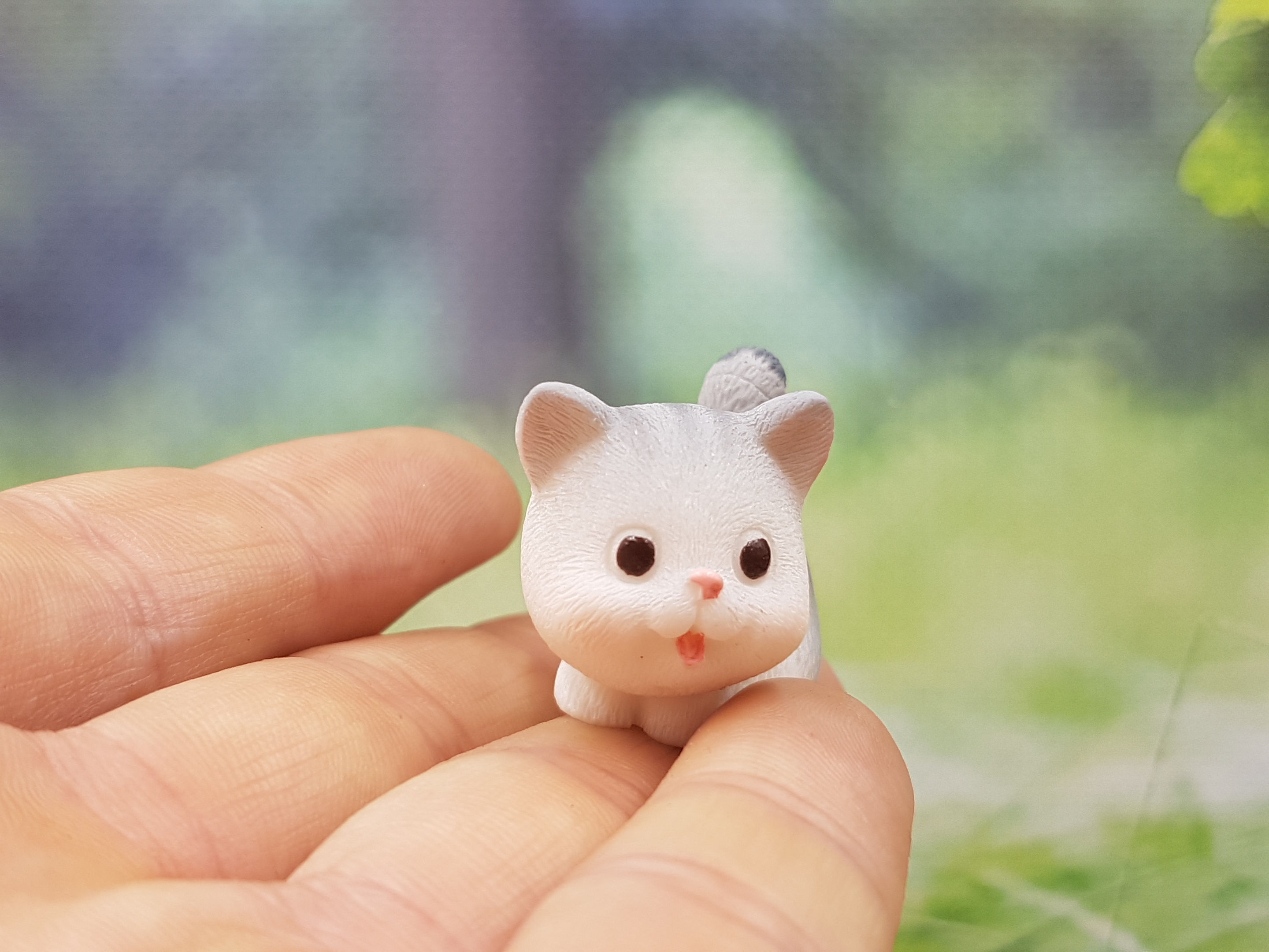 Figura de gato curioso Miniatura, gato de resina para casa de muñecas Gato de dibujos animados para terrario