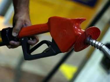 EU eyes levy on fossil fuel firms to help consumers survive energy crisis