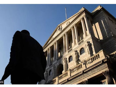 Bank of England on heightened alert for further banking turmoil