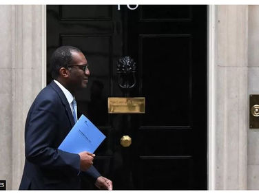 IMF openly criticises UK government tax plans