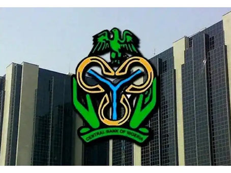 CBN Threatens to Prosecute Nigerians Spraying the Naira