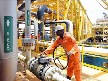 FG earns N586.7b from crude in 11 months as oil theft eats deeper into public revenue