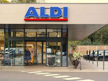 Aldi plans to open a new supermarket each week