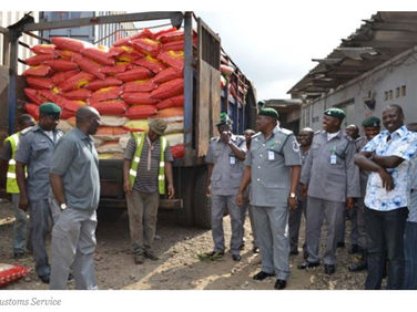 Nigeria: Customs Bans Supply of Fuel to Nigerians in Border Areas
