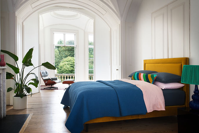 Legacy III_IsabellaHB_Customer Own_Un Dressed_side on_HypHart2138Lg.jpg