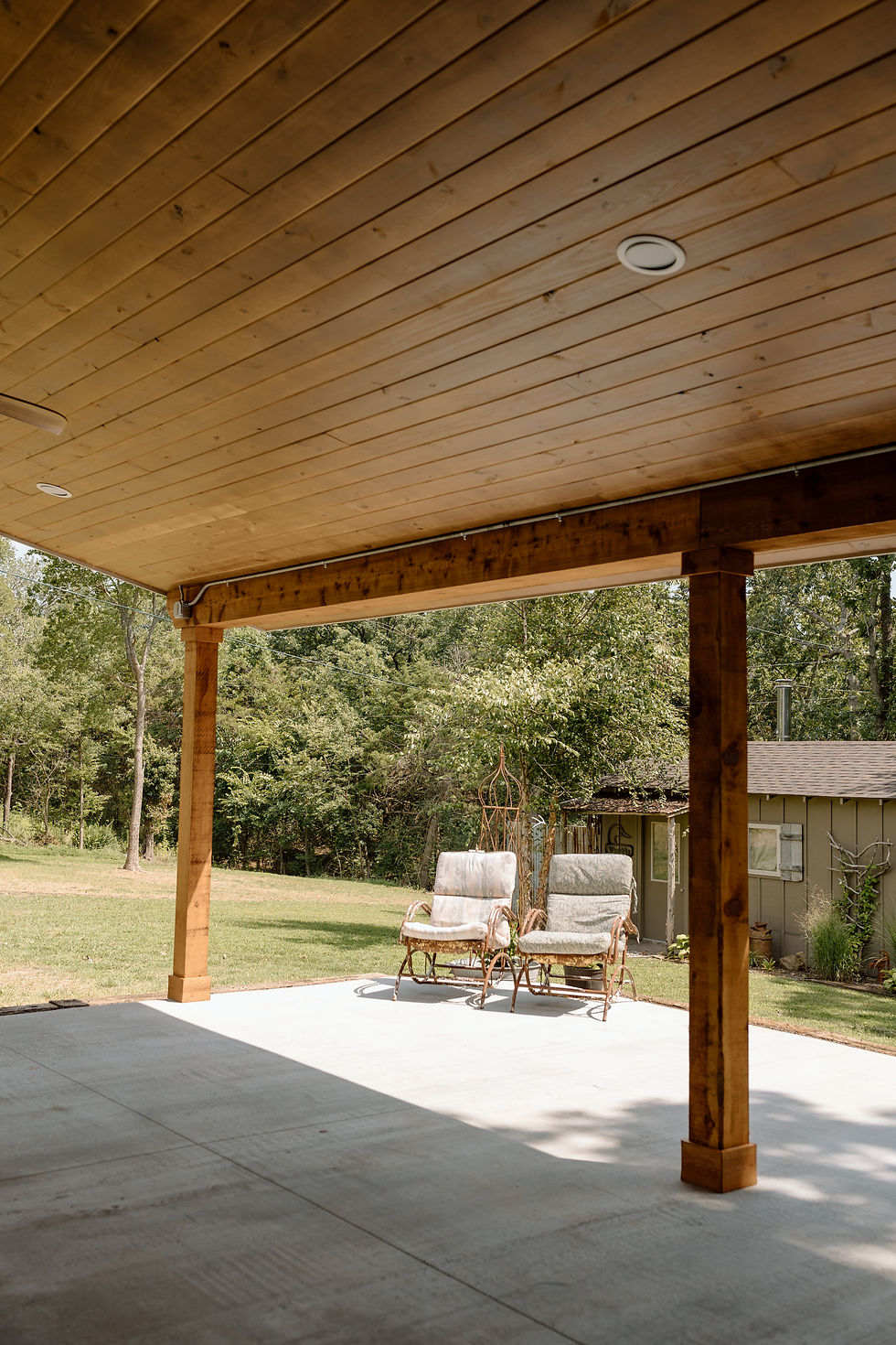 Making a New Patio Roof Look Like It's Always Been There | Extension Patio Roof Ideas