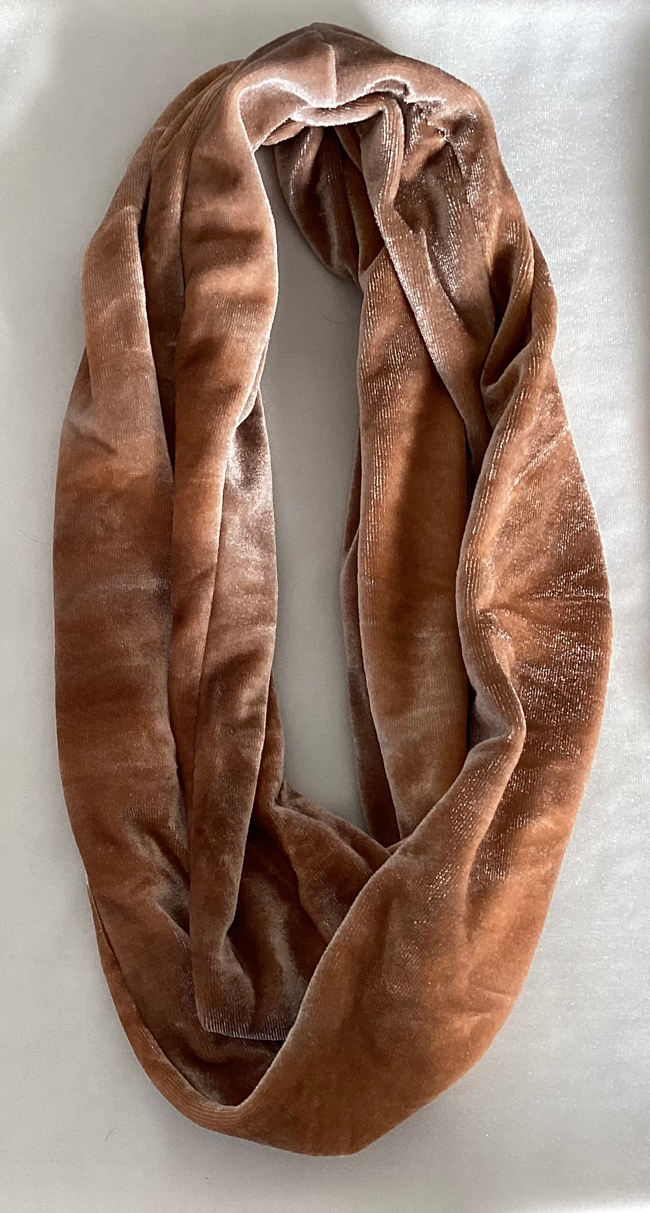 Brown Double Infinity 56"