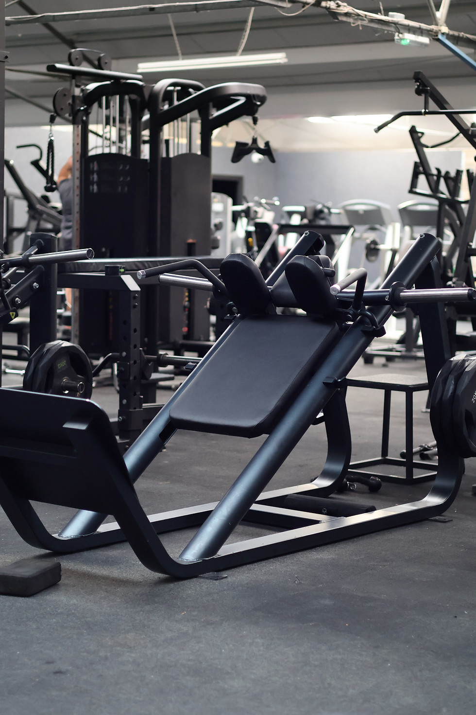 Thumbnail: M-Series 37° Hack Squat