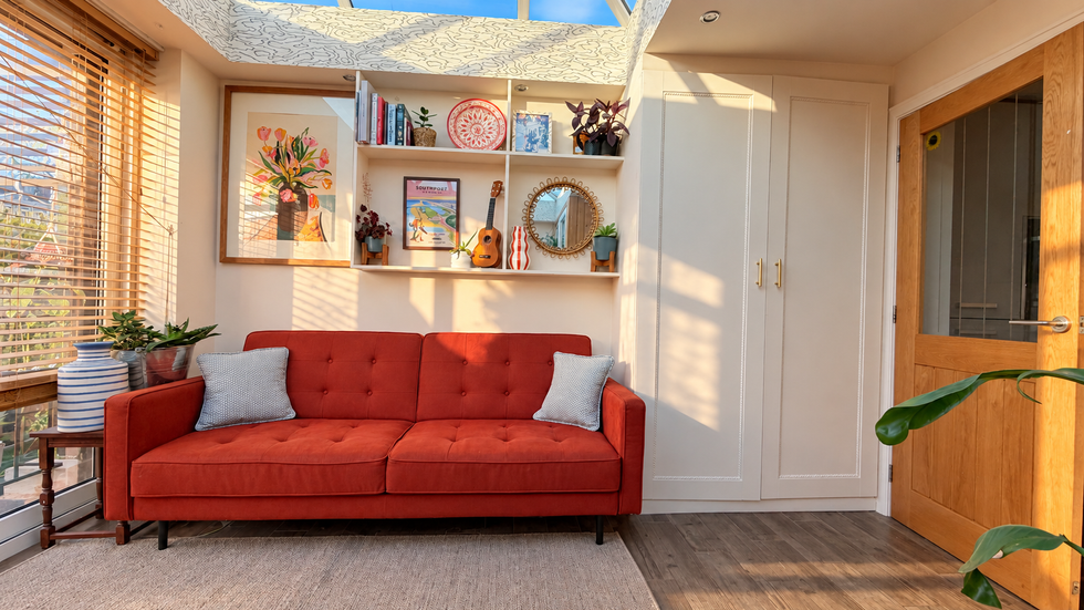 Round Dining Table, Banquette Seating, Office Pod
