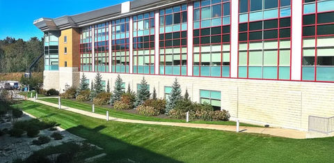 New commercial biomedical building