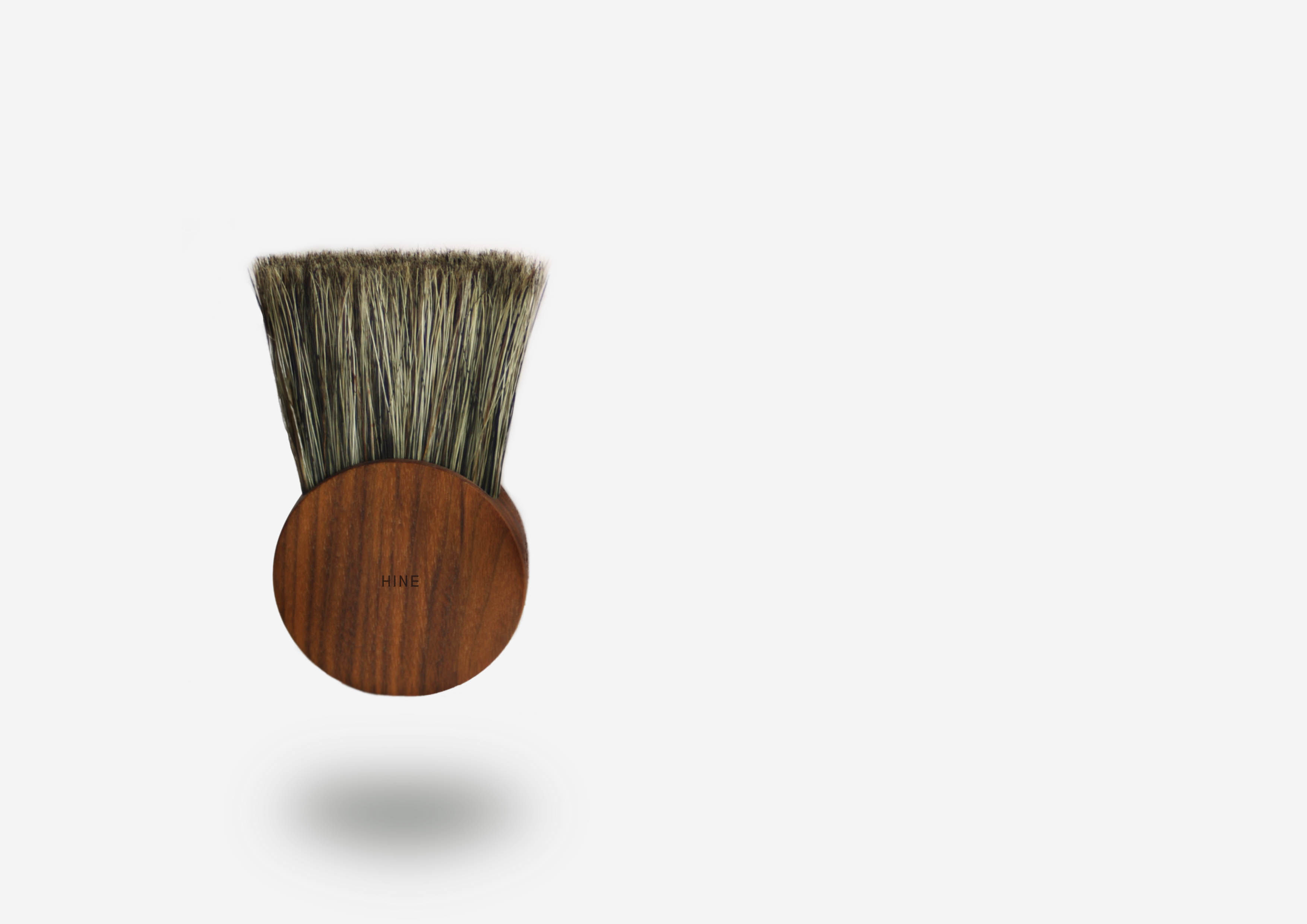 CBR1 circular desk brush