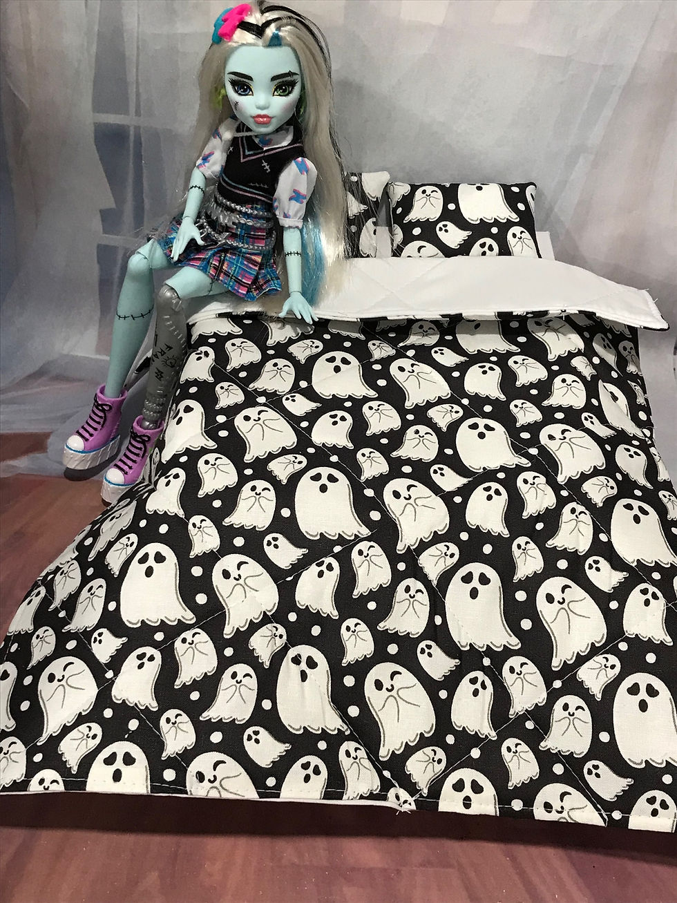 Thumbnail: Black and White Ghost Print Bedding Set for your Playscale Size Dolls