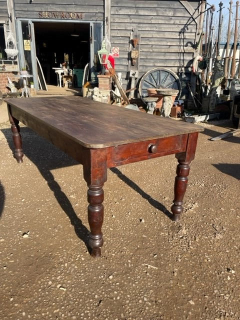 Thumbnail: Pine Table