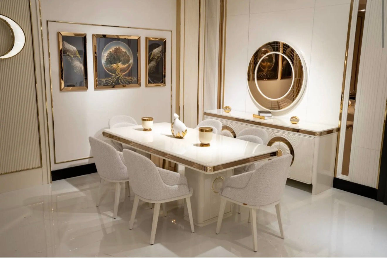 Luxury Dining Room-Verona