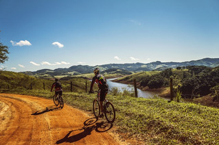 Cyclists on Main Road – pass with loving care!