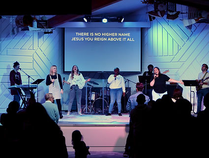 NW Calgary Church meeting in the afternoon