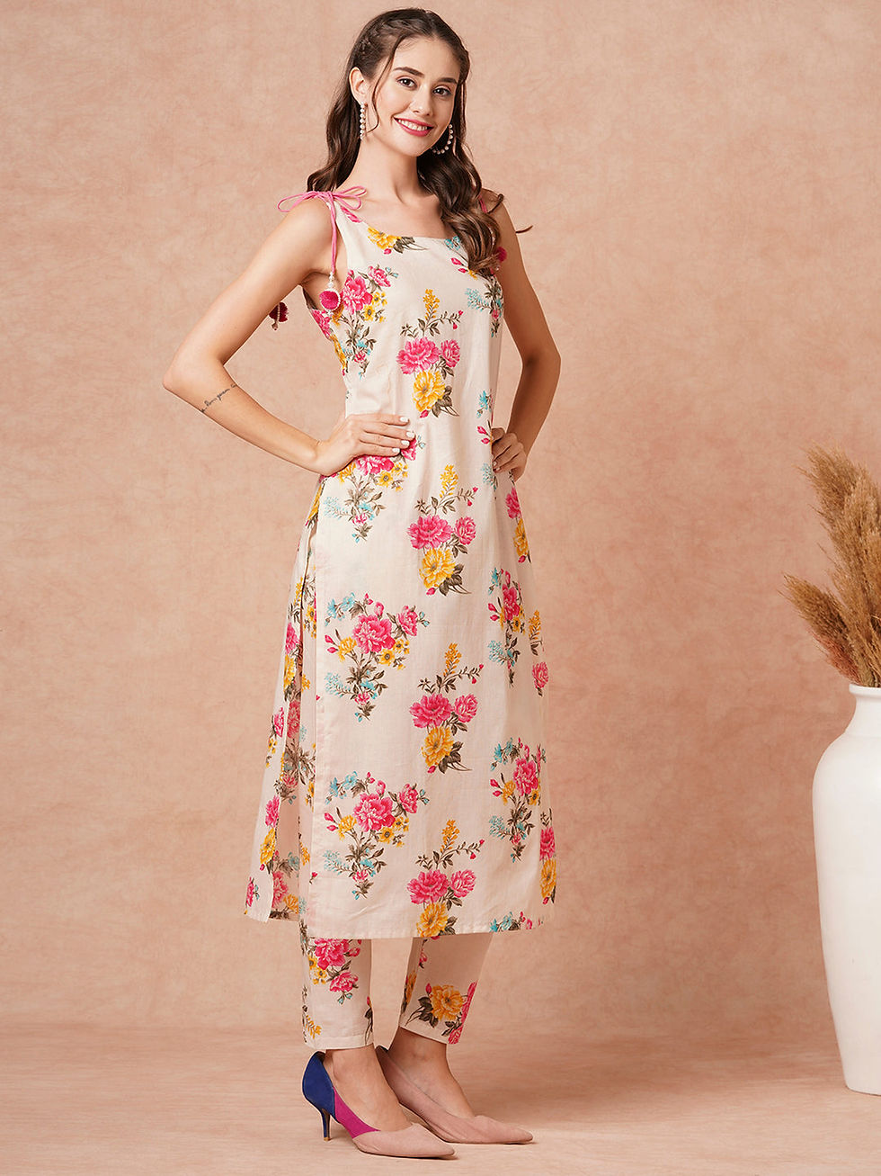 Thumbnail: Sleeveless Multi Colour Floral Print Suit