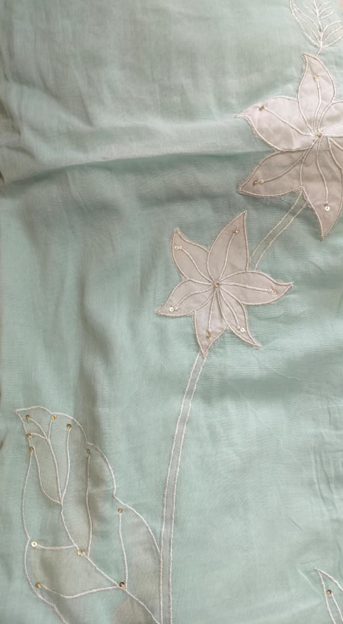 Thumbnail: Mul Cotton Kurta Set with Pocket for Women – Floral Patch Embroidered Kurta Pala
