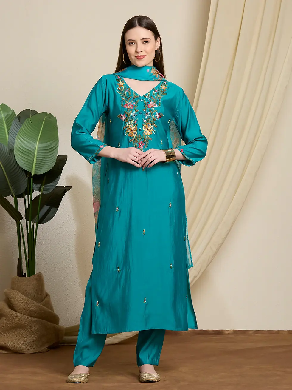 Thumbnail: festive wear suit set for women