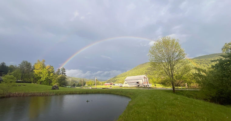 womens retreat surrounded by nature
