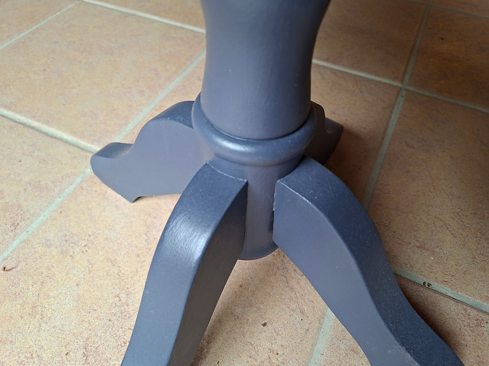 Miniature : Table basse octogonale en chêne