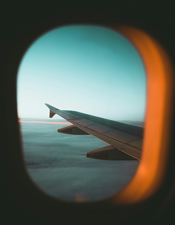 L'itineraire bis logo agence de voyage avion