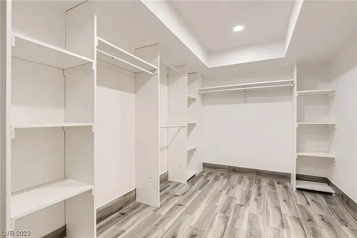 closet 1.webp