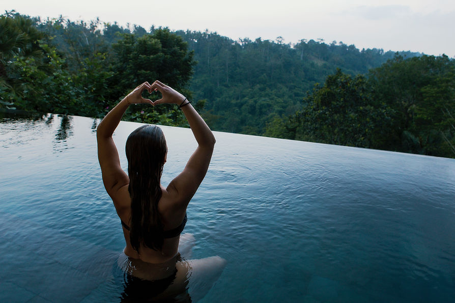 Retreat Seminar Weiblichkeit, Female Power Retreat, Feelwell Retreat, Wohlfühl Retreat, Tagesretreats Online, Shine Retreat Flow Retreat, Spirituelles Retreat, Energetik Retreat, Online Retreats, Selfcare Retreats Online