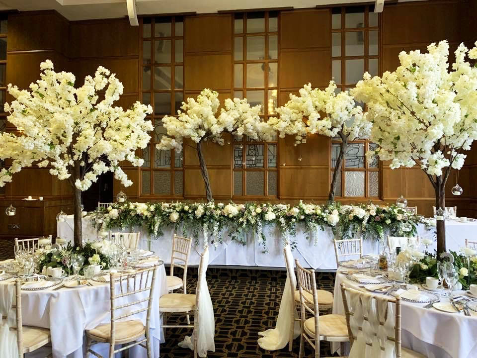 Thumbnail: White Blossom 5.6ft table trees