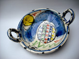 handled dish