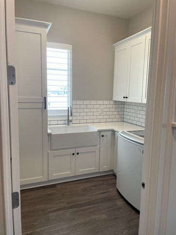 laundry room, laundry room makeover