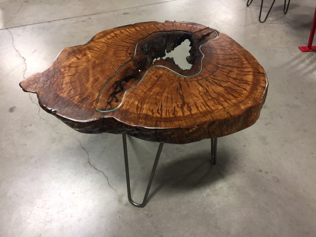 Abby Rustin Oak crosscut end table _6456
