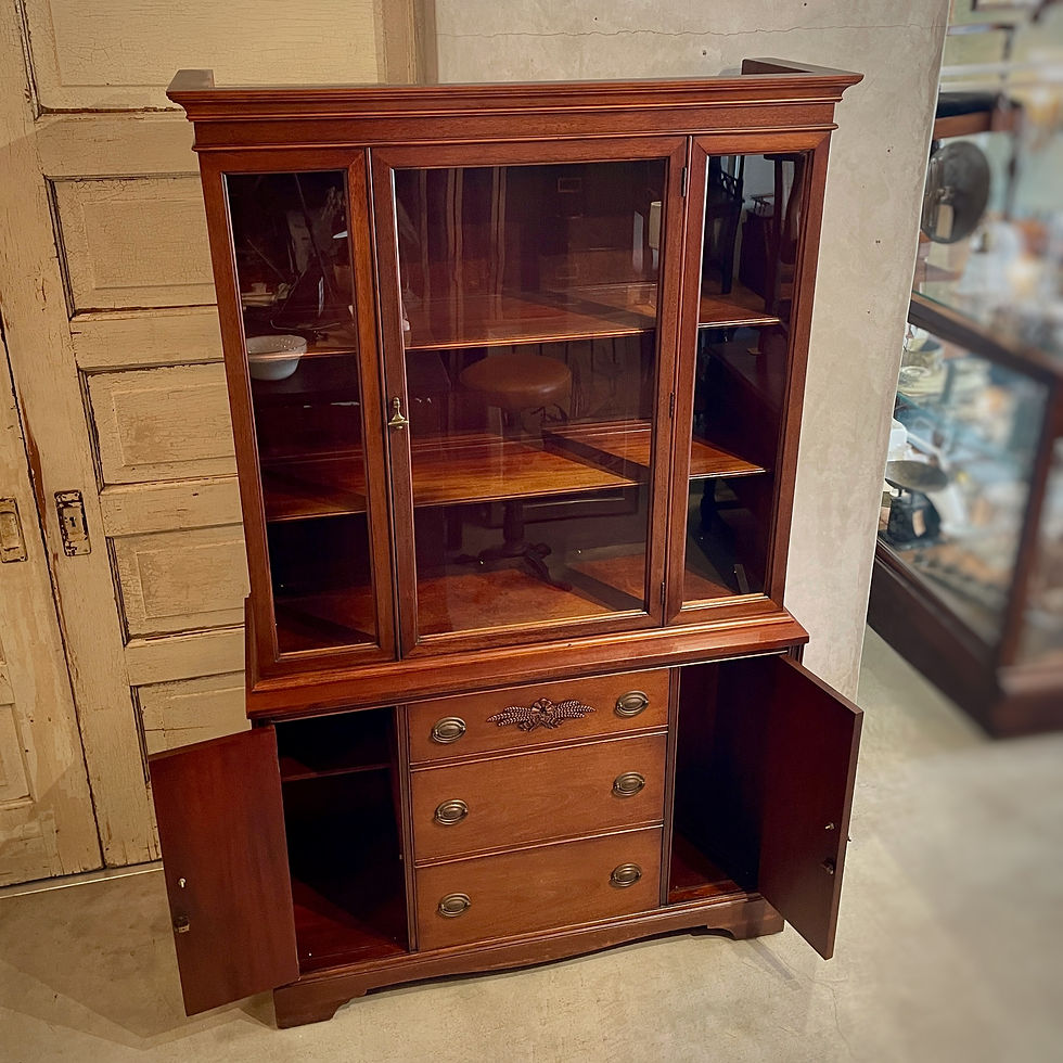 サムネイル： [SOLD]Glass cabinet/FW02-09