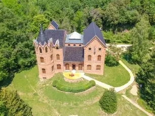 Castell de Villavecchia Wedding Cost: Your Ultimate Guide to a Fairytale Venue Near Barcelona